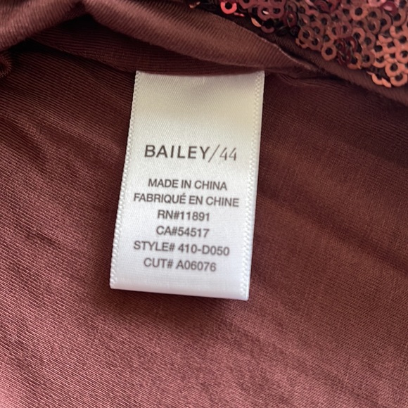 BAILEY 44 EDIE SEQUIN TEE in Pinot - Picture 7 of 8
